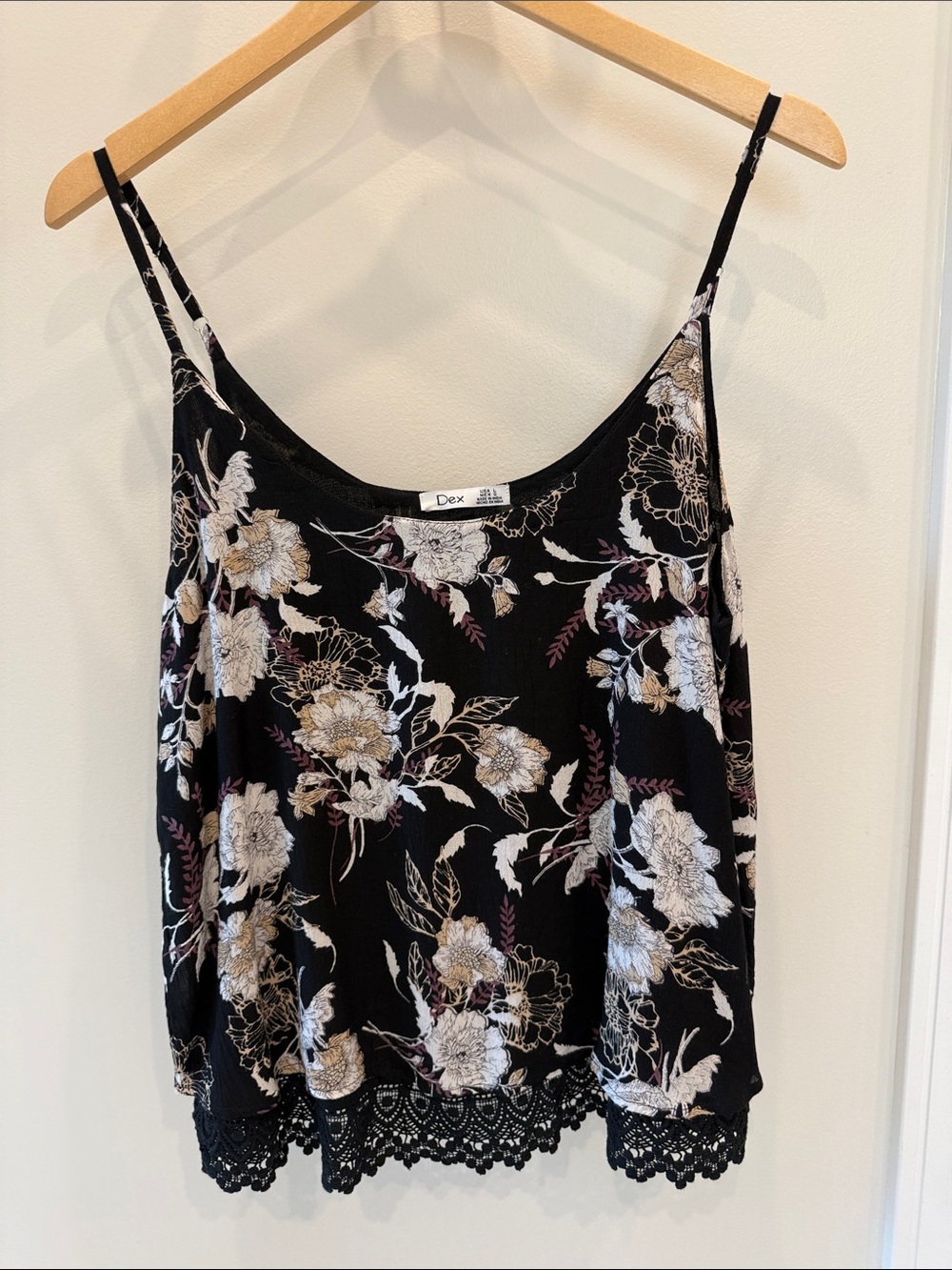 Dex Black Floral Lace-Trimmed Camisole
